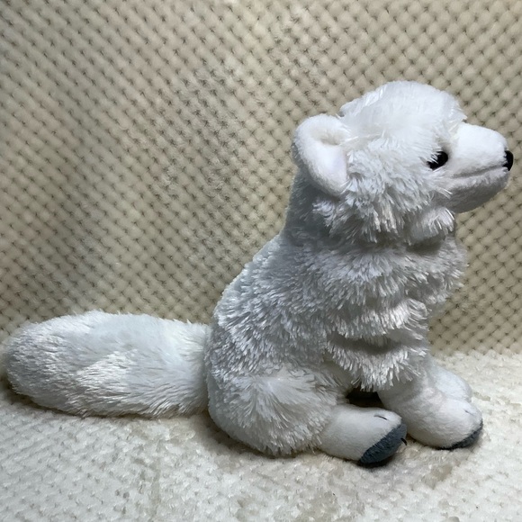 Wild Republic Plush White Arctic Fox Stuffed Animal Toy - Picture 3 of 13